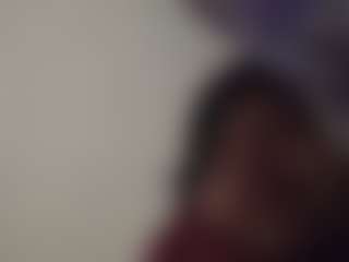 kumy2002's Live Sex Cam Show