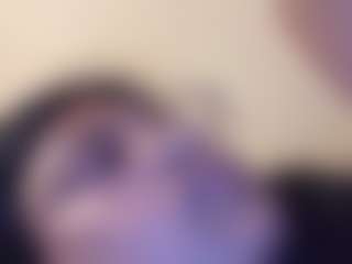 kumy2002's Live Sex Cam Show