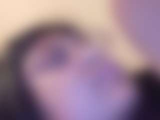 kumy2002's Live Sex Cam Show