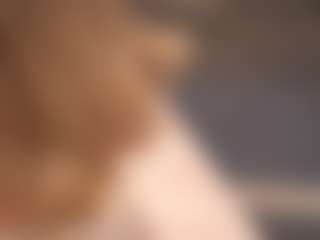 Live cam show with LunneaEvienne - Nipple Piercings on Camsoda