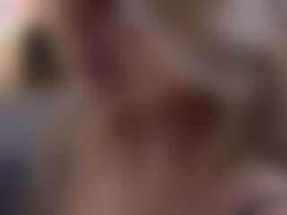LunneaEvienne's Live Sex Cam Show