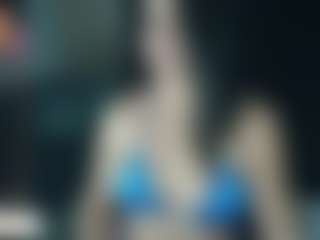 Live cam show with scarlettevanz - Nipple Piercings on Camiplay Live