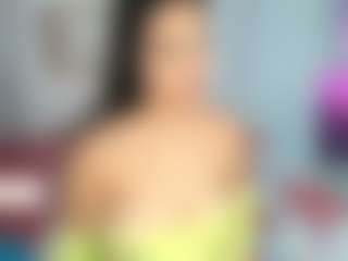 Live cam show with scarlettevanz - Facial Piercings on milfzrlive.com