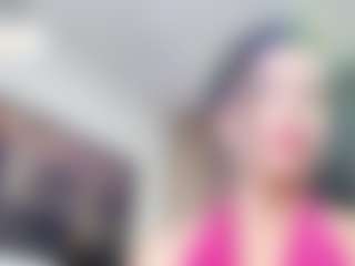 Live cam show with scarlettevanz - Nipple Piercings on Gym Cam Girls
