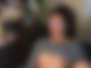 Yuanna's Live Sex Cam Show