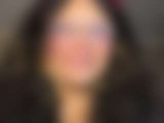 Yuanna's Live Sex Cam Show