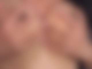 Yuanna's Live Sex Cam Show