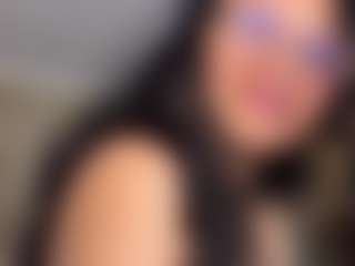 Live cam show with Yuanna - Hairy Pussy on testsause.com