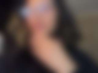 Yuanna's Live Sex Cam Show