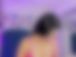 Live cam show with Alison-Carde05 - Facial on Uber Horny