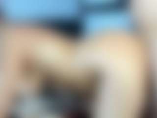 AntonyaJames MILF webcam performer live streaming