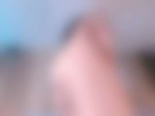 Live cam show with cherlynn - Striptease on PervPlay.com