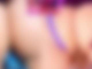 Live cam show with dakota-hott - Nipple Piercings on PervPlay.com