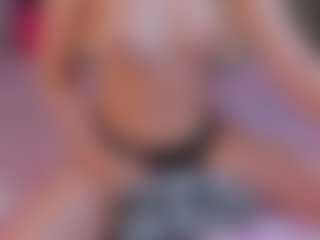 My name Crystall's Live Sex Cam Show