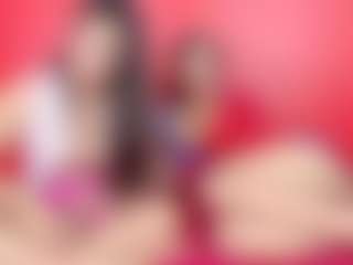foxymia68's Live Sex Cam Show