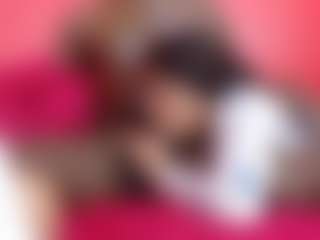 foxymia68's Live Sex Cam Show
