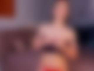 Live cam show with Emma - Skinny on Chatstar