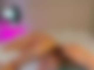 Live cam show with kira-lure - Oil on x69.live