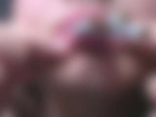 Live cam show with MaryF0x - Teasing on madthumbs