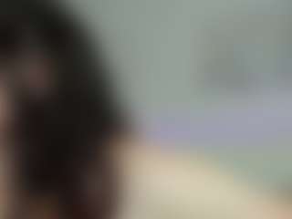 Live cam show with MaryF0x - Moaning on madthumbs