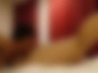 Live cam show with MrNMrsReigns - Thick on Mixed Magazine Live