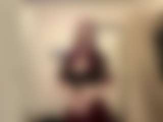 Live cam show with OdaRabine - Hairy Pussy on Soda Cam