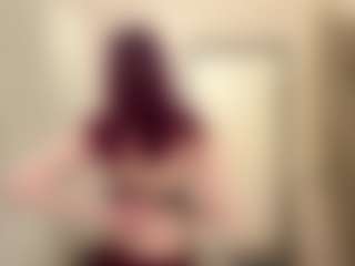 Live cam show with OdaRabine - Shaved on Milfs Live