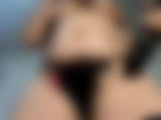 Live cam show with Sammy-fox444 - Hairy Armpits on chickslive.net