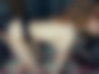 Live cam show with SooRollin - Smoking on Chatstar