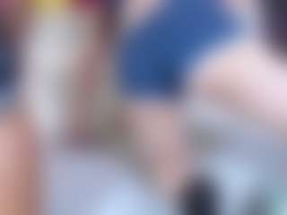 Live cam show with thaylor-sky - Fingering on AdultVida.com