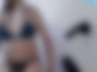 TsLilSamantha's Live Sex Cam Show