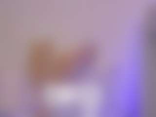 Live cam show with AlicaAmber - Ass Clapping on Camsoda