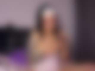 L a u r a's Live Sex Cam Show