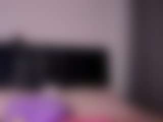 L a u r a's Live Sex Cam Show