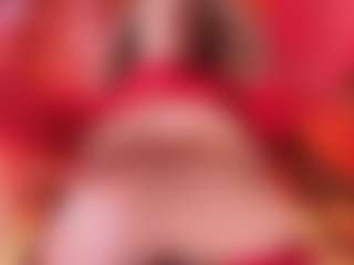 Live-Cam-Show mit charlotteinpole - Black Hair auf Camsoda