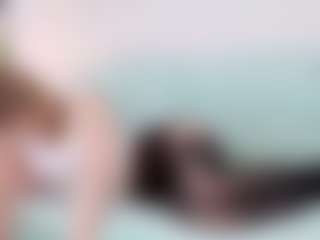 Live cam show with ClarethaHollibaugh - Eating Pussy on Chatstar