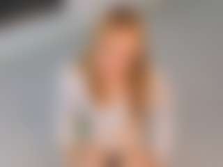 Live cam show with ClarethaHollibaugh - Moaning on Cam Slut