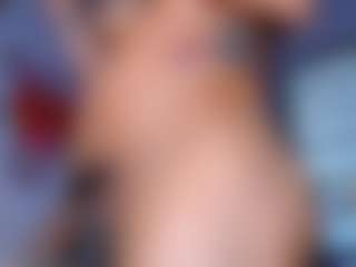 Daslytsroze69's Live Sex Cam Show