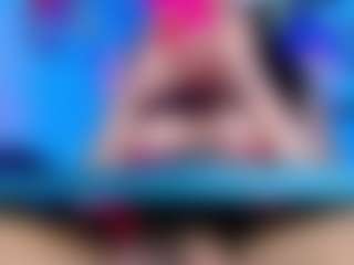 Daslytsroze69's Live Sex Cam Show