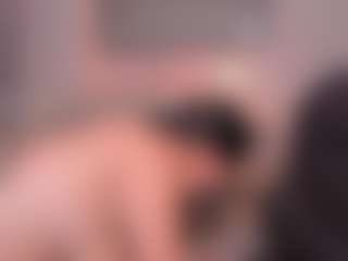 Live cam show with Emi-Roseth - Body Massage on iamadamtest123.com