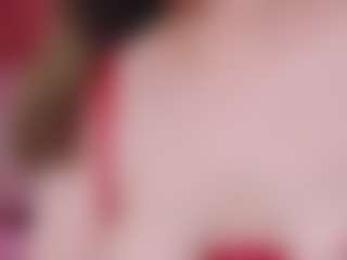 Live cam show with EvvaMonroe - Body Massage on chickslive.net
