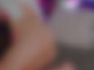 Live cam show with EvvaMonroe - Ass Clapping on alttransgirls
