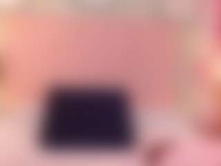 Live cam show with Gia-collins - Ball Sucking on Fapmatic.com
