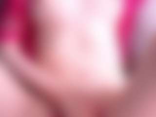 Live cam show with KimberReddix - Upskirt on googirlz