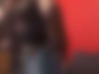 CoCoIris215's Live Sex Cam Show