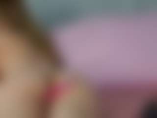 Live cam show with LunaLeez - Muscle on Camming Site