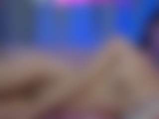 Live cam show with LunaLeez - Blue Eyes on CamClone