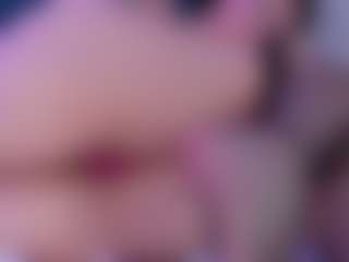 Live cam show with majito-diaz - Blue Eyes on livesuperchat.net