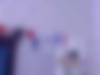 Live cam show with majito-diaz - Blue Eyes on Free Soda