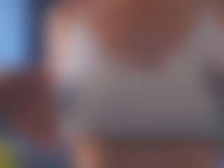 Live cam show with MarjoryWaterston - Eating Pussy on crypto-cams